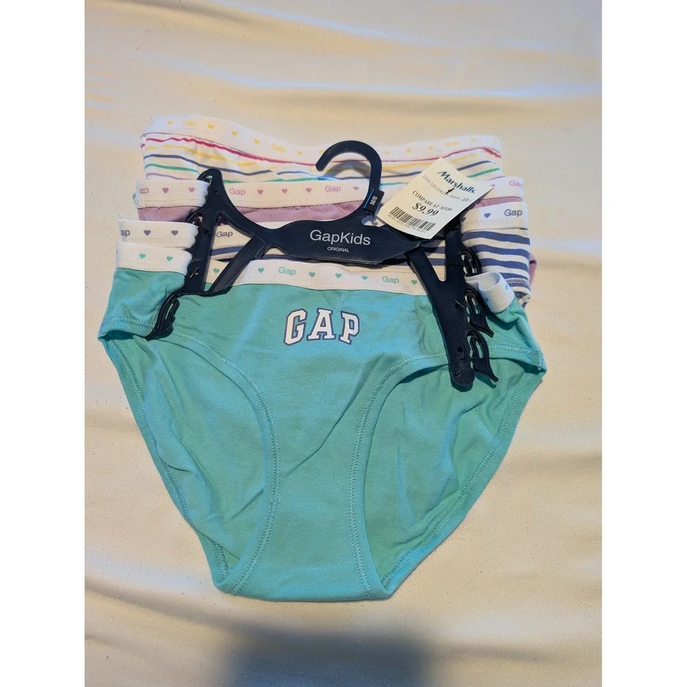 GapKids Girls Underwear 4-Pack Hipster Panties Multi Color Stripes Hearts M 8 NW